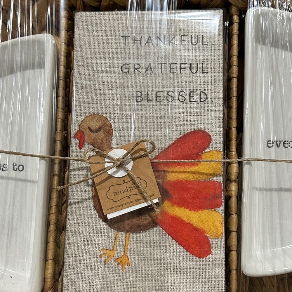 Mud Pie Thankful Serving Set - Picture 2 of 6